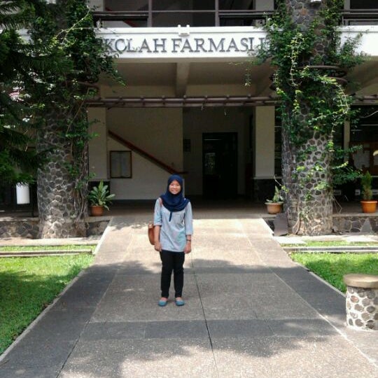 Photos At Sekolah Farmasi Itb Medical School