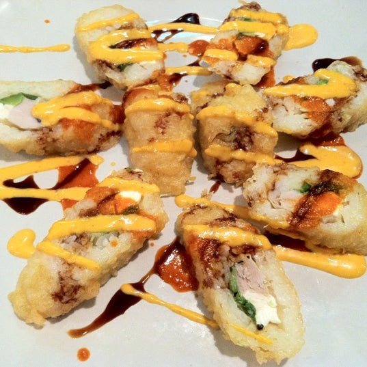 Photo taken at Happy Fish Sushi by 💀Grimdark on 8/26/2012