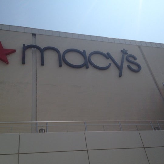 Photos at Macy's Outlet Store in Indianapolis