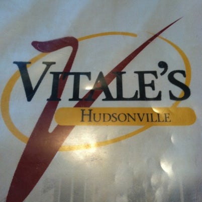 Photo taken at Vitale&#39;s Pizzeria &amp; Lounge by Susanne on 7/21/2012