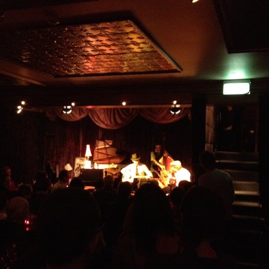 Paris Cat Jazz Club in Melbourne