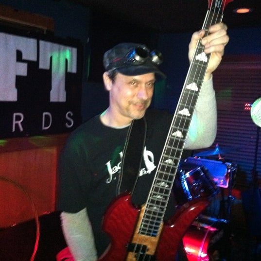 Photo taken at Gipper&#39;s Restaurant &amp; Bar by Robin W. on 2/26/2012