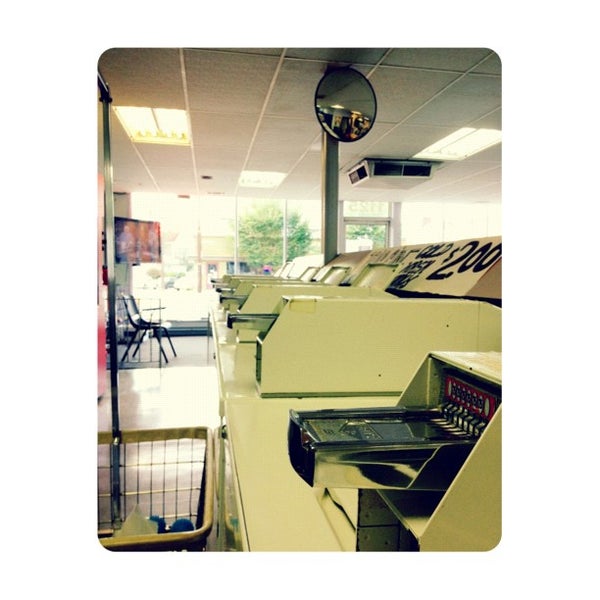 WashORama Laundry Service in Cherokee Triangle