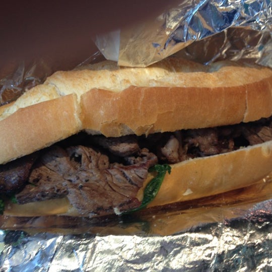 Vicentina Meats Vaughan에서 정육점일