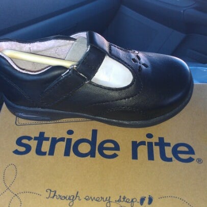 stride rite outlet store