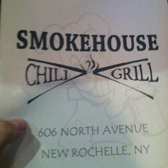 Foto tomada en Smokehouse Tailgate - Grill  por Christopher F. el 2/5/2012
