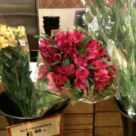 Photo taken at The Fresh Market by Lawrence B. on 5/20/2012