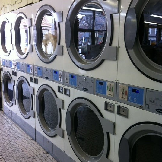 Park Avenue Laundromat Rochester'de Çamaşırhane Hizmeti