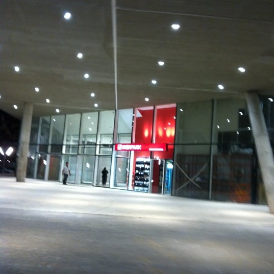 รูปภาพถ่ายที่ Costa Urbana Shopping โดย Made v. เมื่อ 3/18/2012