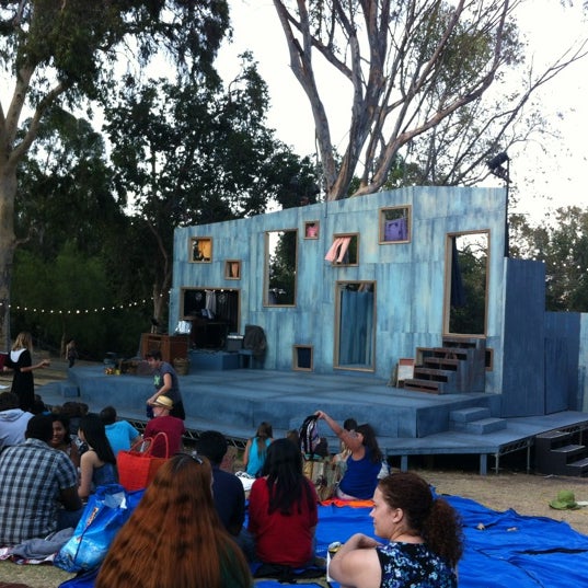 8/20/2012 tarihinde D M.ziyaretçi tarafından Griffith Park Free Shakespeare Festival'de çekilen fotoğraf