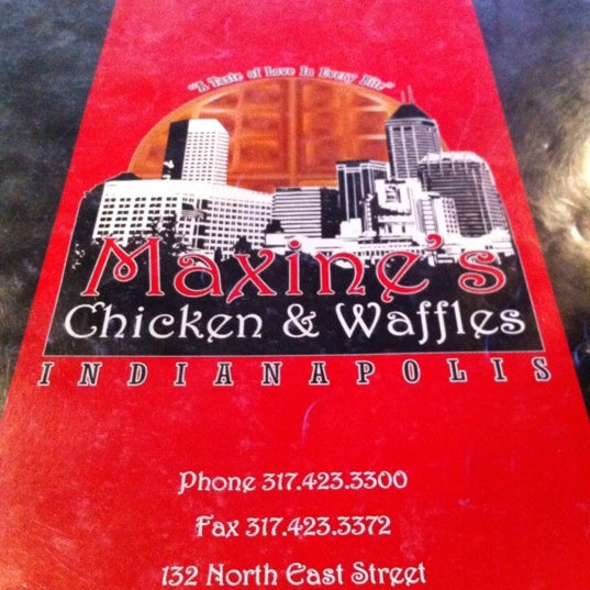 6/3/2012에 Joe A.님이 Maxine&#39;s Chicken &amp; Waffles에서 찍은 사진