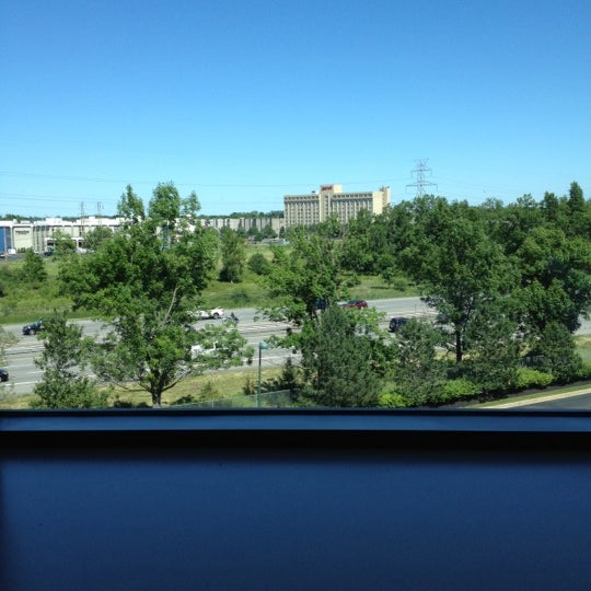 Photo taken at Buffalo Marriott Niagara by Frederick P. on 6/13/2012