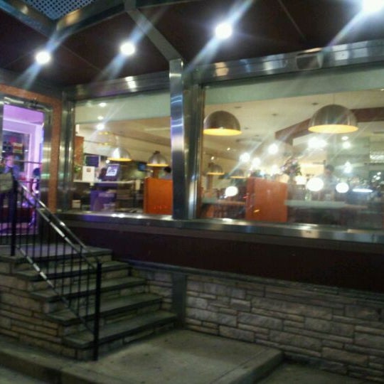 5/18/2012 tarihinde Lex L.ziyaretçi tarafından Market Diner'de çekilen fotoğraf