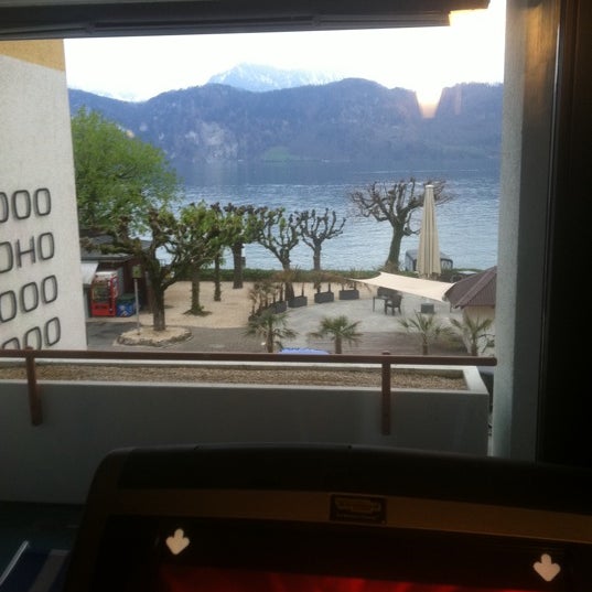 รูปภาพถ่ายที่ Post Hotel Weggis โดย Patricija B. เมื่อ 4/13/2012