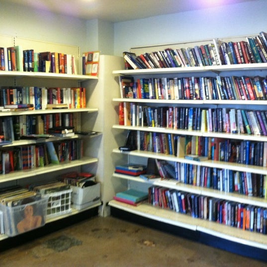 Goodwill (Now Closed) Downtown Fullerton 3 tips from 170 visitors