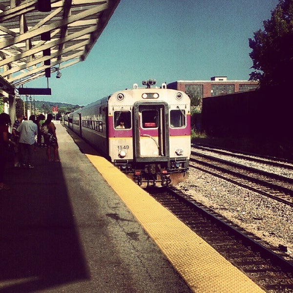 Old track wallpapers. Train larry. Напиши кому принадлежат эти вещи и переведи образец. Train larry. Railway to the rooftop philly phill.