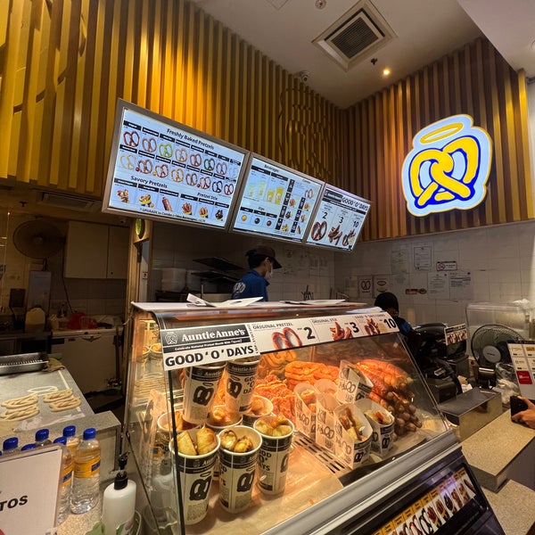 Auntie Anne's Bakery in Kuala Lumpur Sentral
