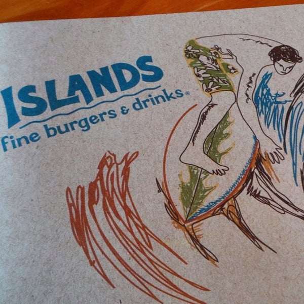 Снимок сделан в Islands Restaurant пользователем Shelby B. 7/1/2014