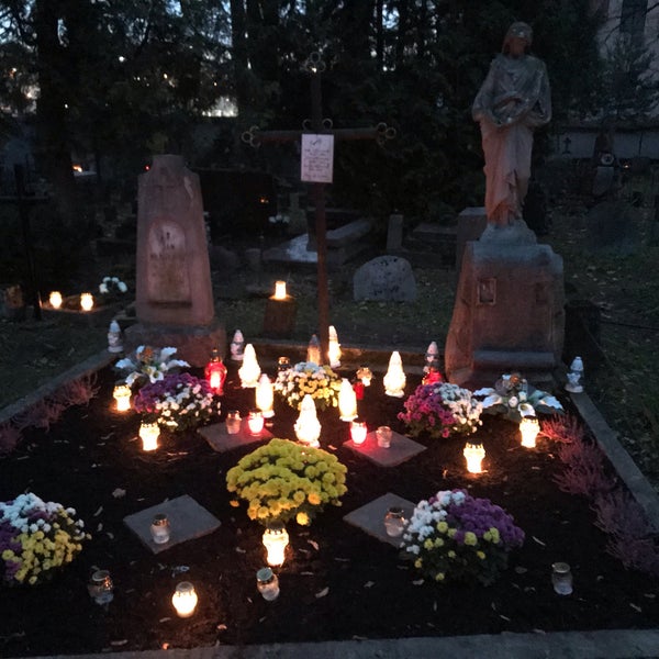 Photo taken at Bernardine Cemetery by Carl W. J. on 11/2/2018