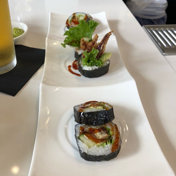 Foto scattata a I Privé - Sushi · Sake · Spirits da Gene H. il 3/22/2018