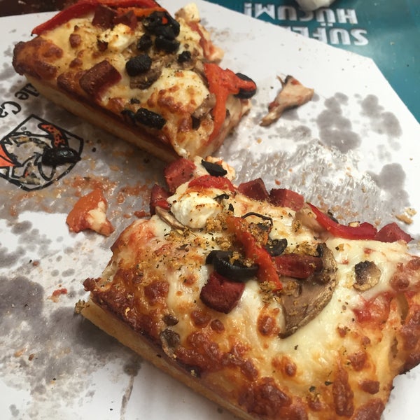 Little Caesars (Now Closed) Maslak 6 tips