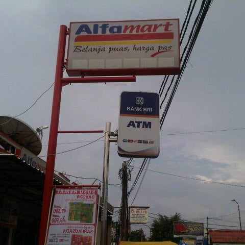 Photos At Alfamart Dr Ratna 1 Tip From 16 Visitors