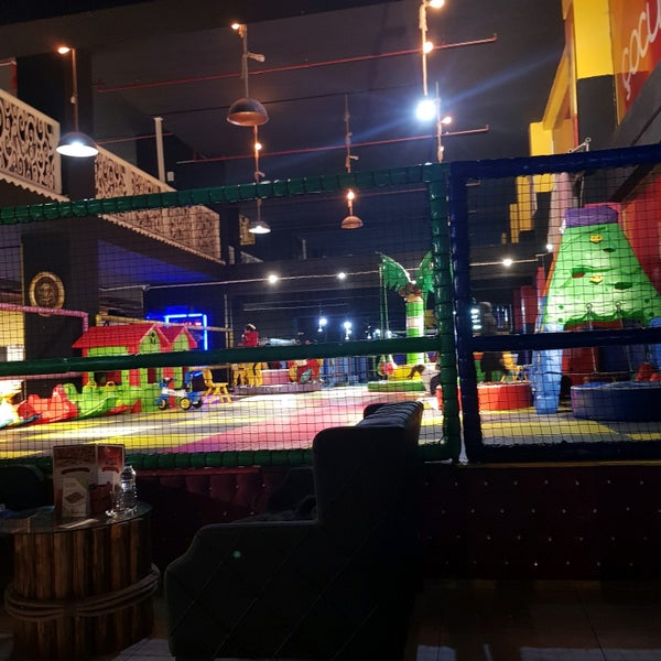 sihirli kosk eglence merkezi kayseri de oyun parki cocuk parki da fotograflar