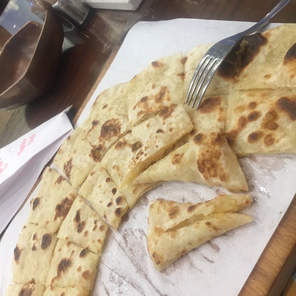 Foto diambil di Türkmen Cafe oleh Sevgi ツ. pada 9/3/2018
