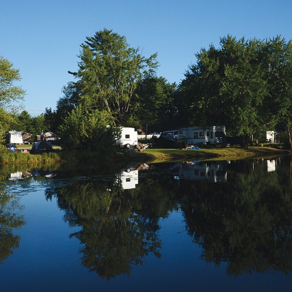 Foto diambil di Lake George Escape Camping Resort oleh Lake George Escape Camping Resort pada 8/4/2014