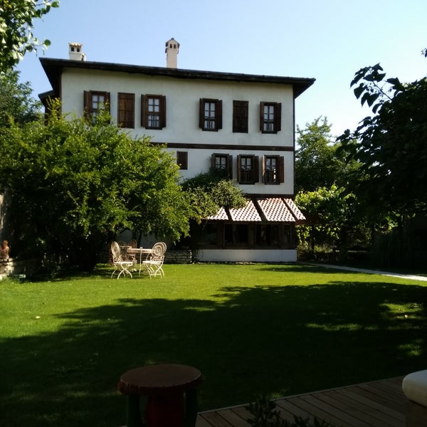 Das Foto wurde bei GuleviSafranbolu Hotel von Kerem Oğuz Ş. am 7/23/2017 aufgenommen