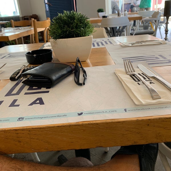 Restaurant مطعم آيلا ila Biaggi’s Ristorante