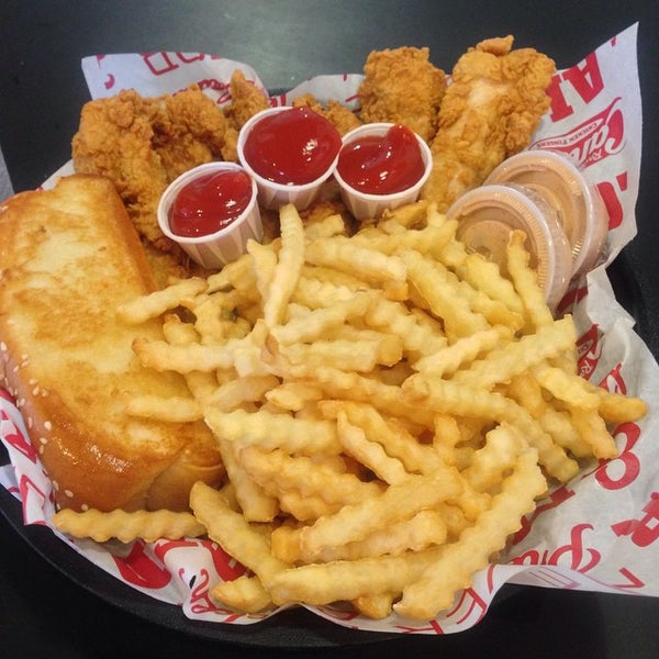 Photo taken at Raising Cane&#39;s Chicken Fingers by maxton s. on 8/28/2014