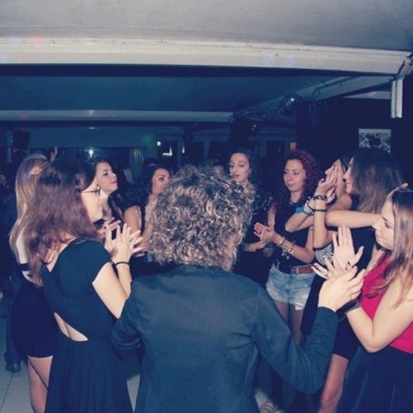 Марьяна ро фотосессия mavrin. Марьяна ро в черной шляпе и ивангай. Я устала марьяна. Ро закрыли. Костя и марьяна.