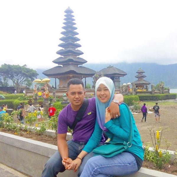Photo taken at Masjid Agung Sudirman by Kia Travel B. on 12/21/2015