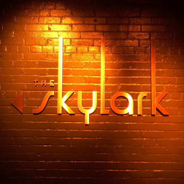 Photo taken at The Skylark by Genki T. on 9/30/2022