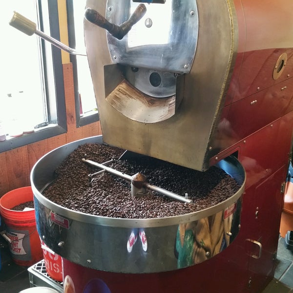 Foto tirada no(a) Professor Java&#39;s Coffee Sanctuary por Matthew F. em 8/27/2016