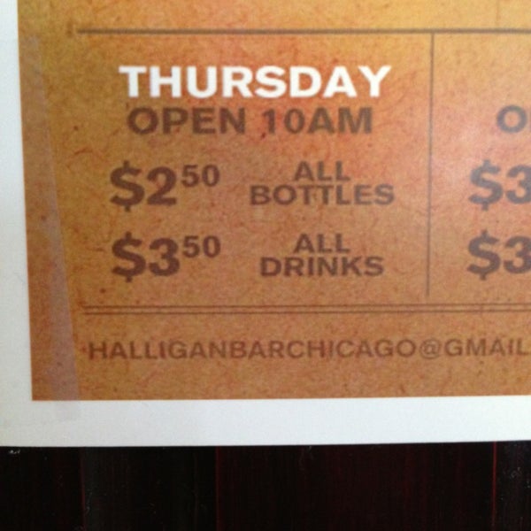Foto diambil di Halligan Bar oleh Drea V. pada 3/21/2013