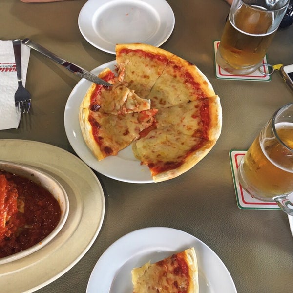 Foto scattata a Little Italy (Pasta &amp; Pizza Corner) da Cenk M. Y. il 4/3/2018
