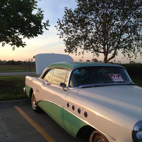 Antique Collector Car Show Lowe S Parking Lot 16 Visitors