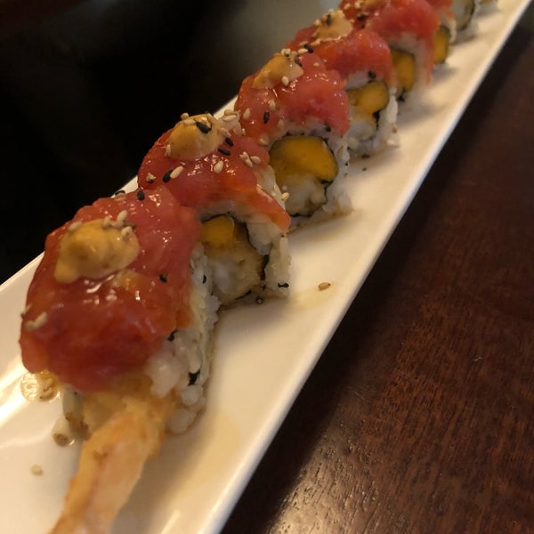 Get the red dragon rolls!!