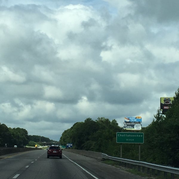 Chattahoochee River State Line River in