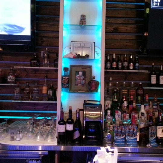 Das Foto wurde bei Trece Mexican Cuisine &amp; Tequila Bar von Richard N. am 2/12/2013 aufgenommen