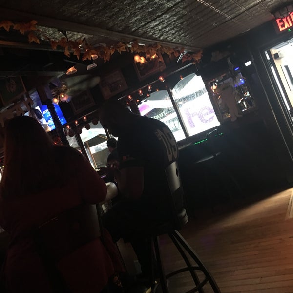 Photo taken at Pippin&#39;s Tavern by Eric Z. on 10/10/2018
