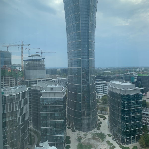 Снимок сделан в Hilton Warsaw City пользователем Ami P. 9/7/2019