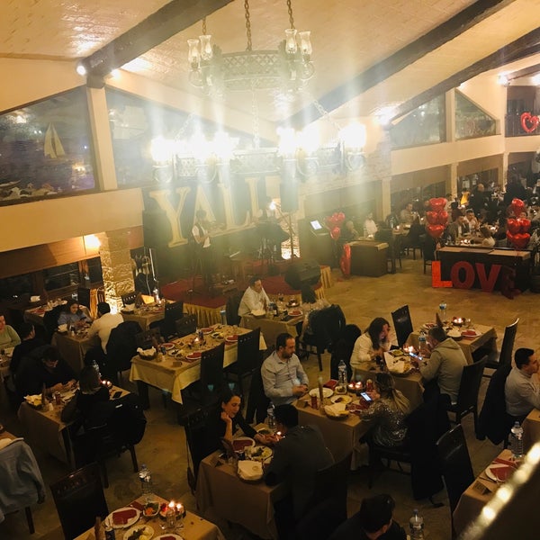 2/14/2020 tarihinde Çisem D.ziyaretçi tarafından Yalı Restaurant'de çekilen fotoğraf