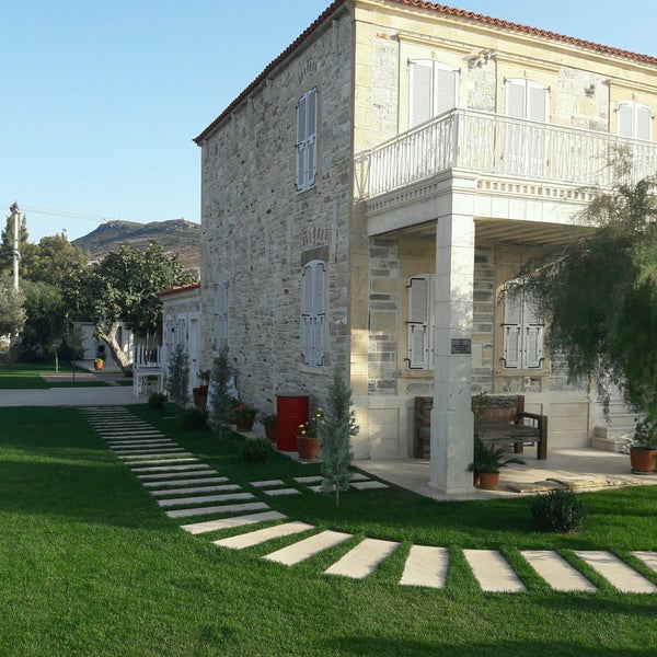 How to get to Rüzgarın Kalbi Dizi Seti in Narlidere by Bus, Ferry