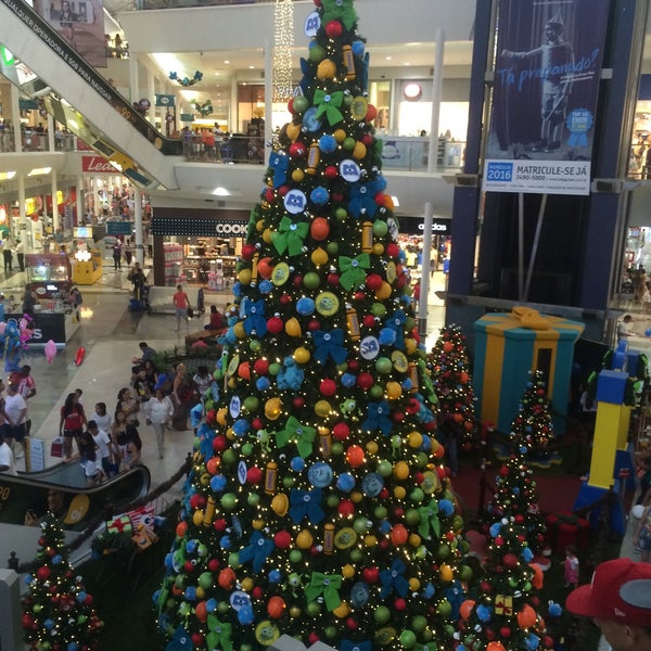 12/19/2015 tarihinde Alinne R.ziyaretçi tarafından Shopping Del Rey'de çekilen fotoğraf