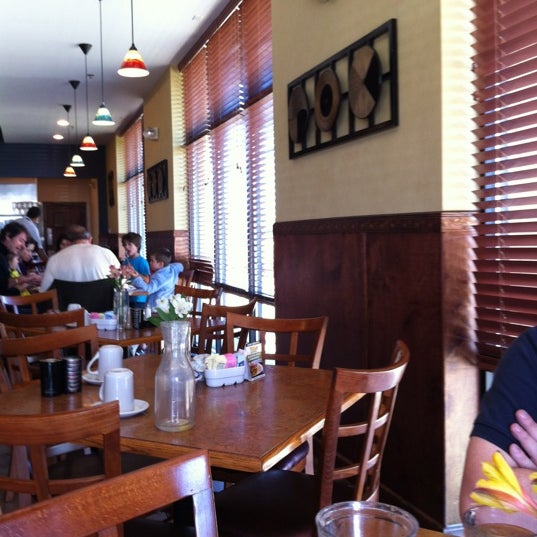 Double Yolk Pancake House (Now Closed) 11400 W Lincoln Hwy 106