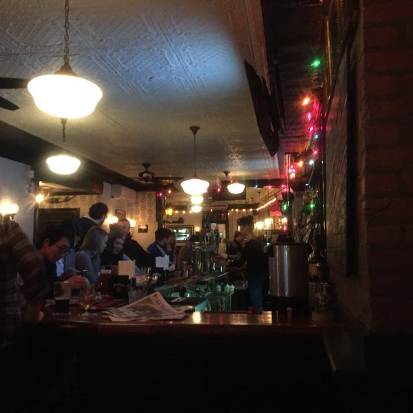 Photo taken at Brooklyn Public House by Nils M. on 2/15/2015