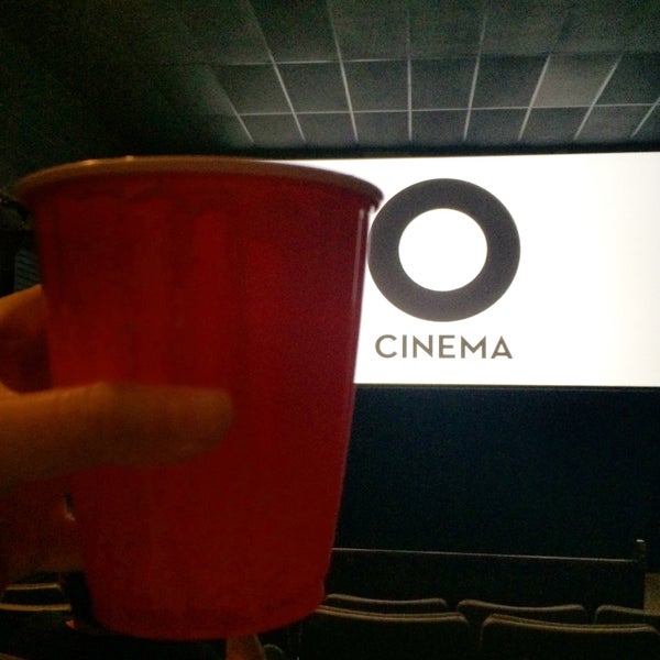 11/29/2015 tarihinde Michelle L.ziyaretçi tarafından O Cinema Wynwood'de çekilen fotoğraf